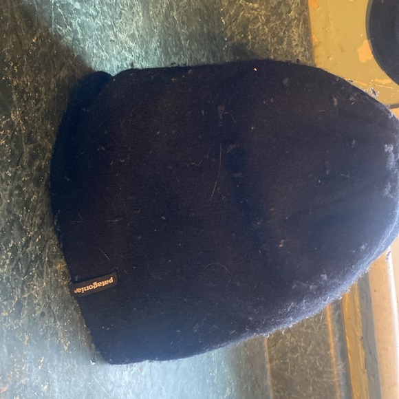 Patagonia black wool beanie - Picture 2 of 3